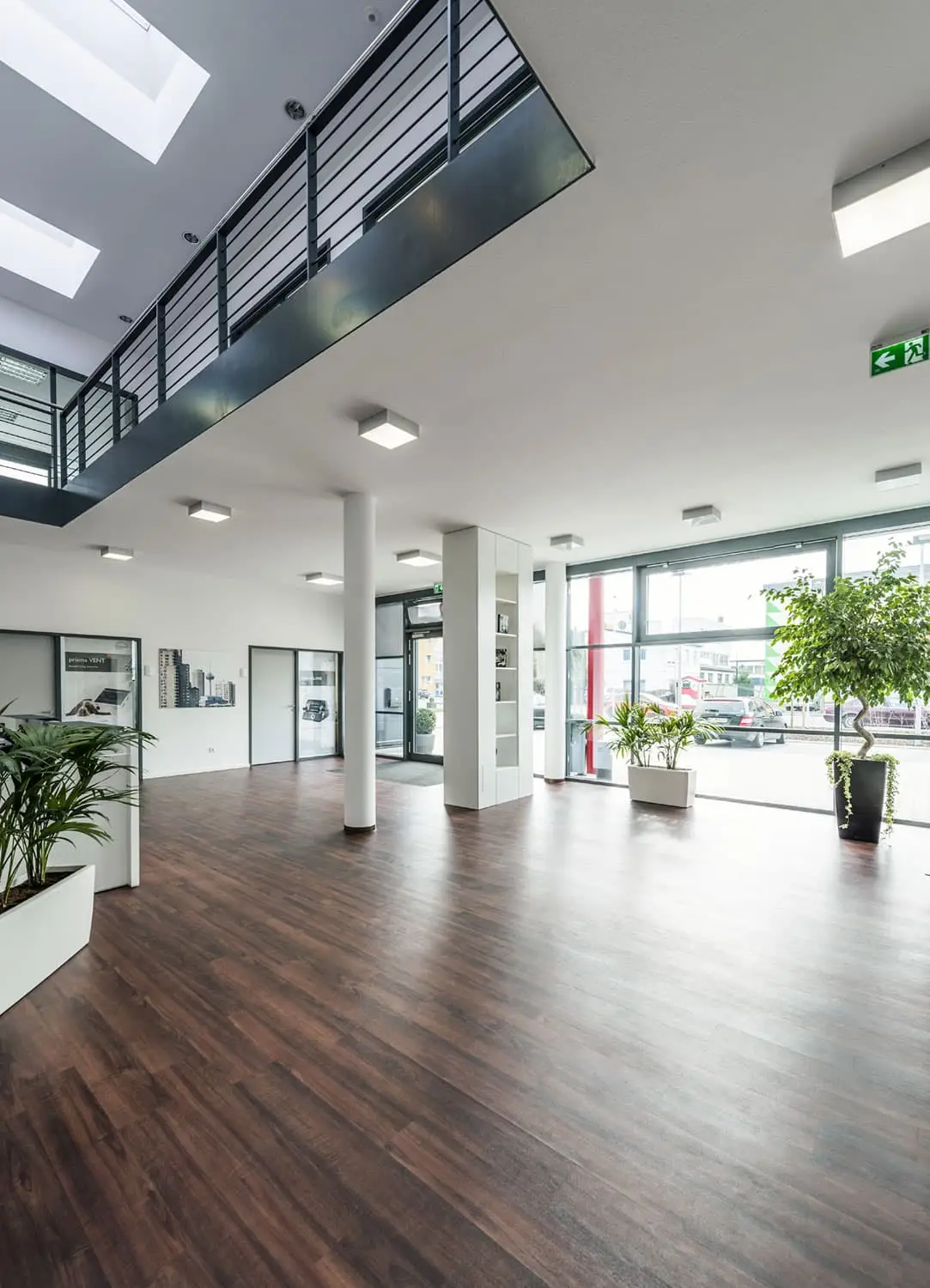 hoff-projekt_loewen_koeln_foyer