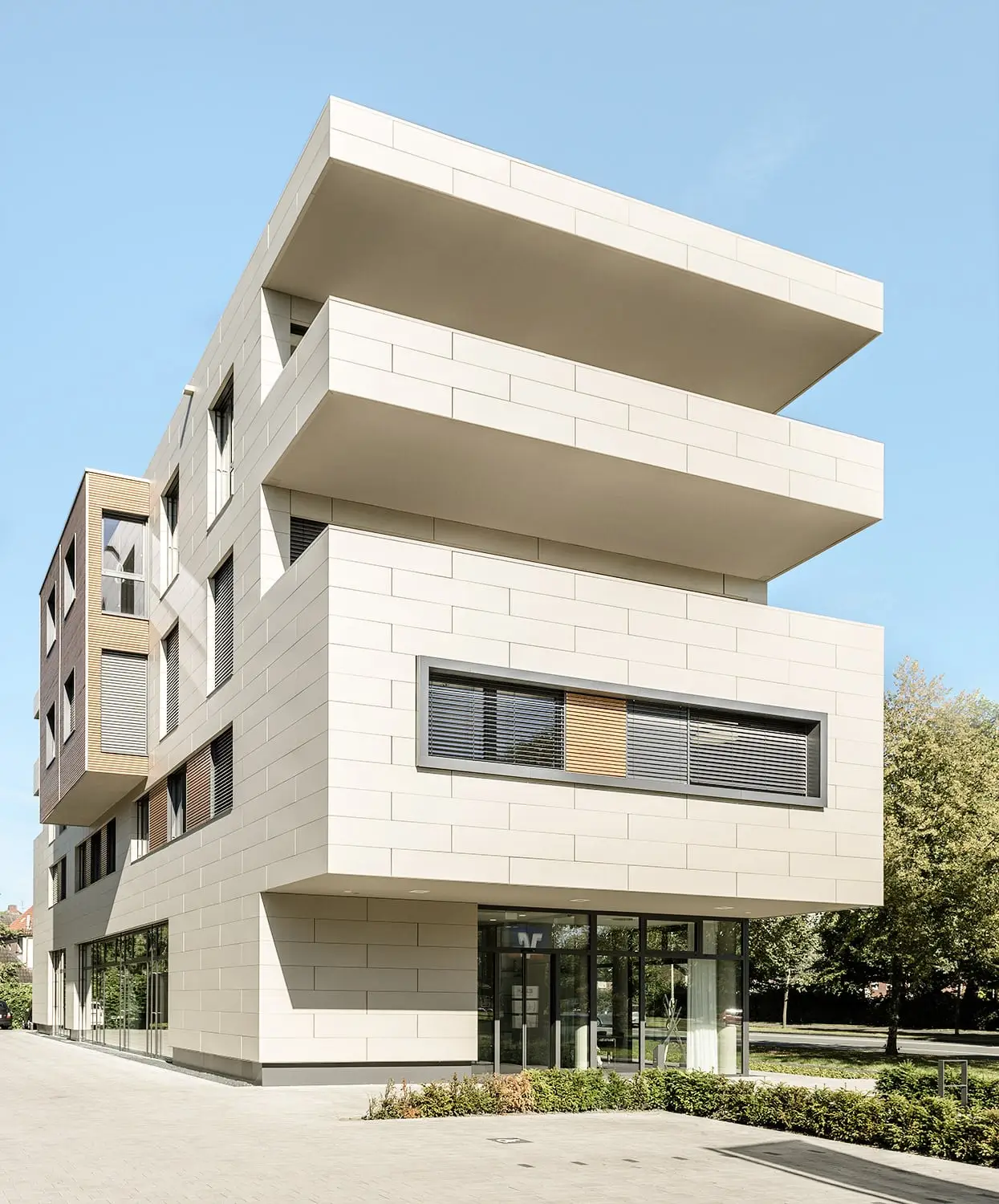 hoff_projekt_volksbank_links2.3_1245x1500